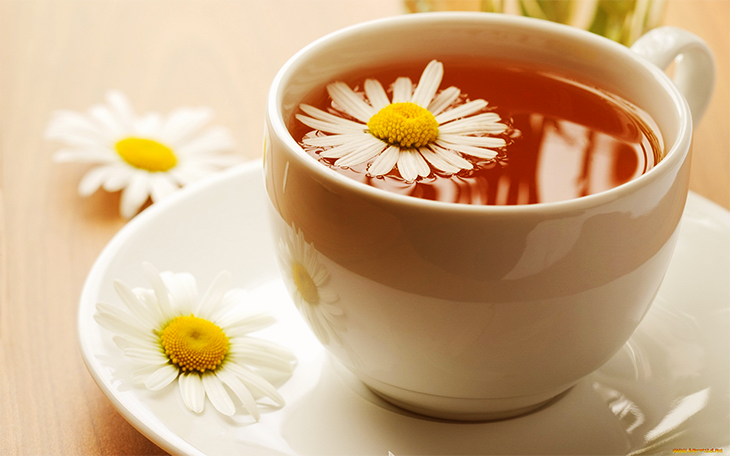 trà hoa cúc atisô còn giúp tăng khả năng tiêu hóa, đốt mỡ thừa và làm đẹp da.